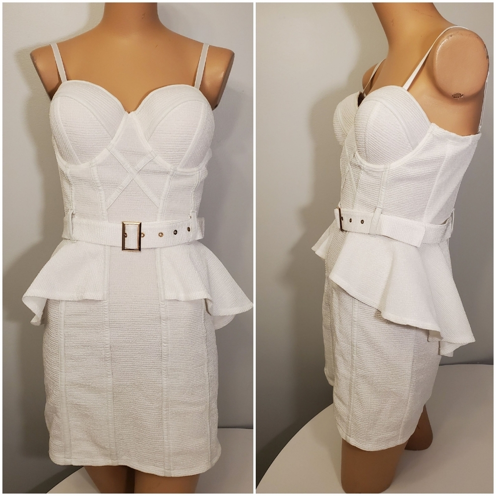 NWOT Entry White Sexy Mini Dress Size Large - Picture 2 of 4
